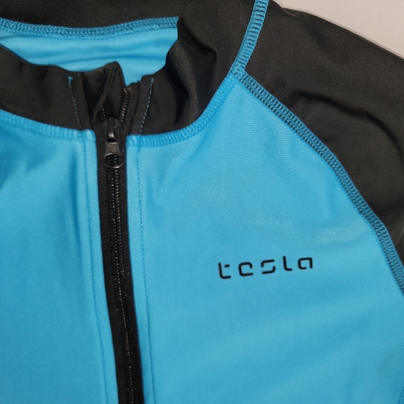 Tesla Rash Guard Mens Medium Zip Front Long Sleeve Top Rashguard Swimsuit UPF 50 - Picture 4 of 8